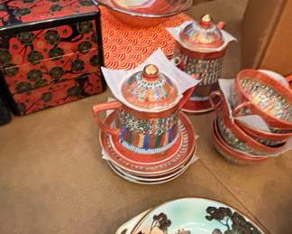 Japanese Imari Porcelain Tea Set and Decorative Box