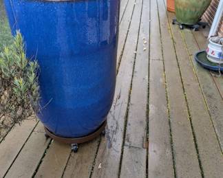 Large outdoor Garden pots