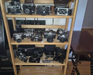 Large collection of Cameras Cannon AE-1 , Argus35mm