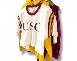 69 USCTrojansApparelXLHoodiesSweatpantsShorts12pcs