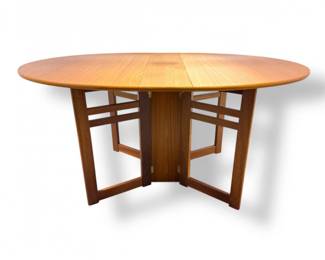 59 DanishTeakVeneerGatelegDropLeafCollapsibleDiningTable