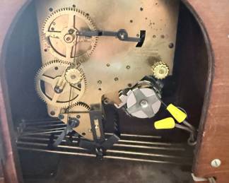 Seth Thomas Medbury 6E Electric Westminster Chime Mantle Clock