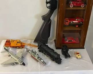 Lionel, Dinky, Daisy, Rocks And Vintage Boys Toys