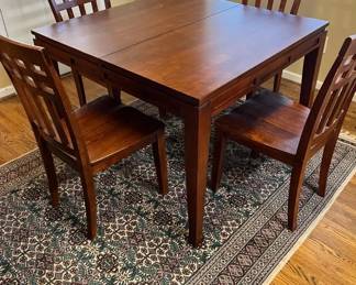 Solid Wood Dining Table With 4 Chairs Area Rug
