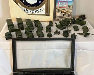 Dinky Toys Military Memorabilia U.S. Air Force Sign More