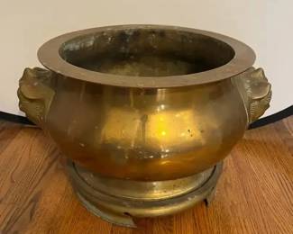Large Brass Asian Pot And Stand