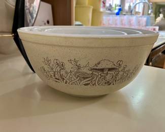Pyrex “Forest Fancies” mushroom nesting bowls