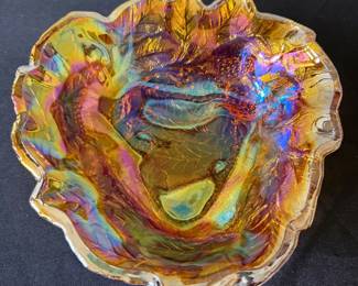 Iridescent bowl
