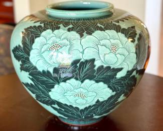 $350 - Korean Celadon green porcelain vase - 10 x10