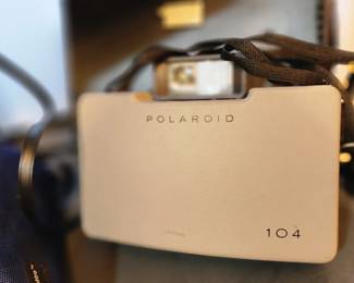 Polariod 104 Land camera