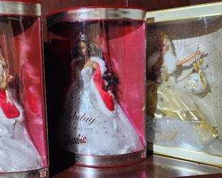 Yes, more Barbies!