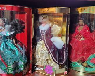 Even more Barbies 