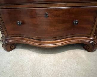 R100 - $550 - PAIR of Ethan Allen, Tuscany 3 Drawer Nightstands. Each measures 33.5" x 18" x 30" tall. All drawers slide. Minor surface marks - overall very good condition!