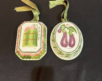 R131 - $20. Vintage Bassano Italy Asparagus / Egg Plant Mold Wall Hangings. v