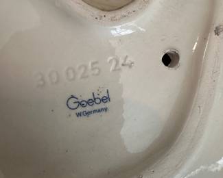 R48 - $50. Large White & Black Scottie Dog by Goebel #30 025 24. Has one chip on the bottom of the front paw of the black dog. You can't see it unless you flip it over. 16" long x 10" wide x 9" tall. 