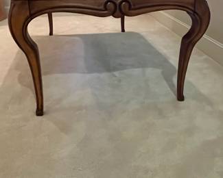 R1 - $1,450. Henredon Table with 6 Chairs. 2 Captains chairs / 4 regulars. Table Measures 76.5" x 44" x 30" tall.  2 leaves - Each leaf adds 20". Has table pads. 