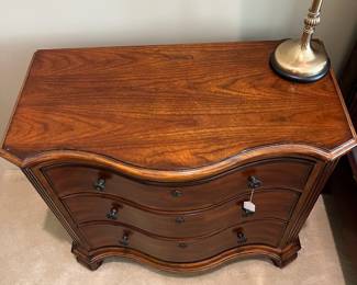 R100 - $550 - PAIR of Ethan Allen, Tuscany 3 Drawer Nightstands. Each measures 33.5" x 18" x 30" tall. All drawers slide. Minor surface marks - overall very good condition!