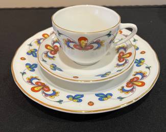 R123 - $450.  "Farmers Rose" China. Porsgrund Norway. 1997. Scalloped, Gold Trim. Includes: 12 Cake Plates - 8.5", 12 Cups, 12 Saucers- 5.5", 1 Cream and Sugar, 1 Coffee Pot, 1 Soup Tureen