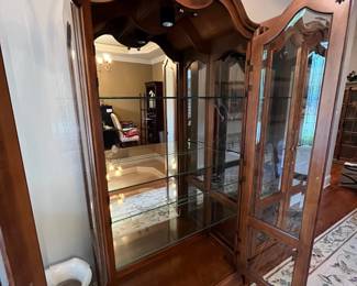 R111 - $400 EACH. Henredon Display Cabinets. Measures 40" wide x 18" deep x 83" tall. Glass shelves that are adjustable height. Excellent Condition!