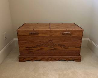 R9 - $175. Solid Oak Blanket Chest with cedar on the bottom. Measures 39.5" x 21" x 21" tall. 