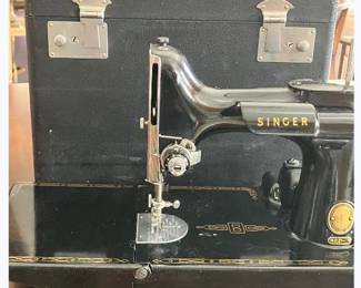 Singer featherweight sewing machine