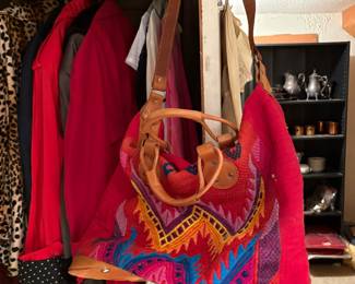 Guatemalan embroidery bag 