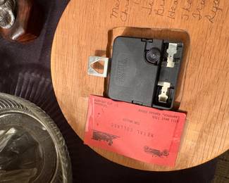 Metal Clock Art Artist Tom Waller  info 