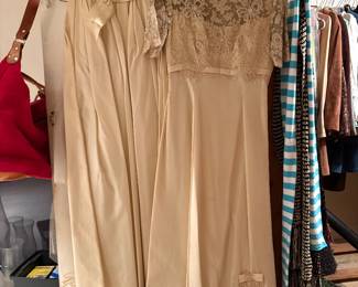 Vintage wedding dress 