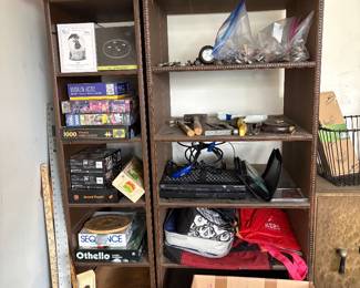 Shelving / games / puzzels and CD’s
