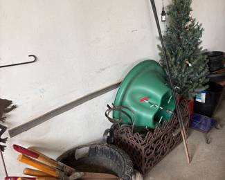 Yard tools & outdoor  iron garden items