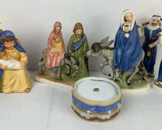Goebel Hummel Nativity Figurine Lot with Holy Night Music Box