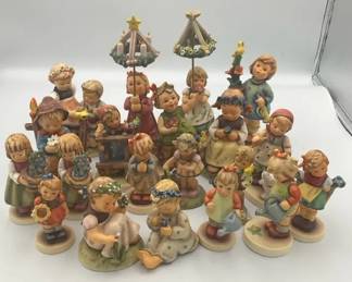 Goebel Hummel Figurines Large Lot 15  Vintage Children Collection
