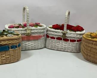 Vintage Decorative Wicker Basket Purse Lot  Floral  Novelty Designs