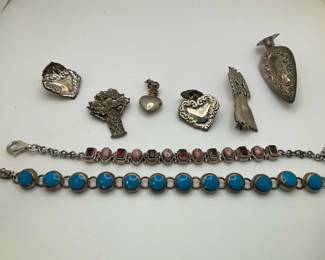 Sterling Silver Jewelry  Southwestern Turquoise Bracelet