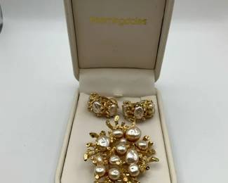 Vintage Gold Tone Faux Pearl Brooch  ClipOn Earrings Set  Floral Design