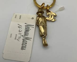 Vintage Chanel 2002 Gold Tone Figural Charm Key Ring with CC Logo