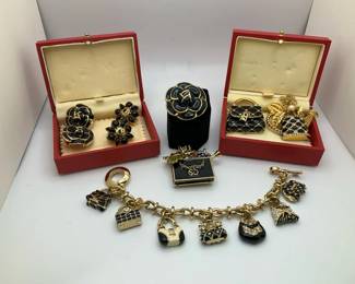 St. John Designer Charm Bracelet  Black Enamel Jewelry Lot  Handbag Motif