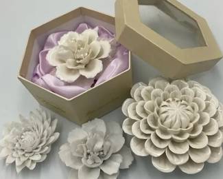 Florentine Italy Porcelain Rose in Box Fine Porcelain Floral Sculpture