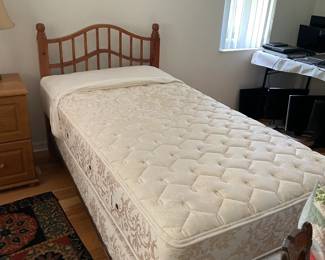 Twin Bed Excellent condition