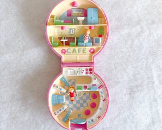 1989 polly pocket pollys cafe playset