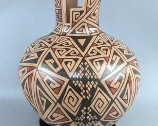 Mata Ortiz Polychrome Pottery Vase, Artist Signed "Gerardo Mora Tena", Mexico, 5" Tall