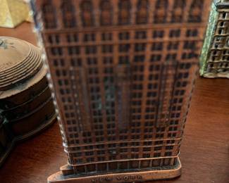 Fuller Building (Now the Flatiron Building )New York Microcosm $60