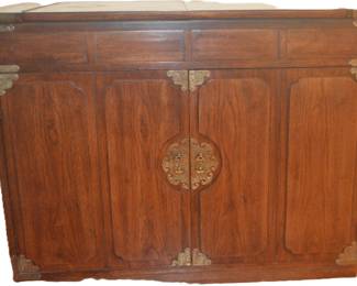 Bar cabinet