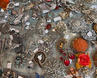 vintage brooches