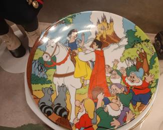 Snow white plates