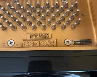 D5 - $3000. Samick black lacquered piano with bench. Last 2 keys stick a bit. 