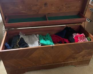 D26 - $75. Lane Cedar Hope chest. Measures 47” wide x 19” deep x 22.5” tall.