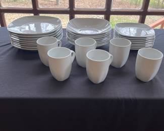 D19 - $35. Home Accents set of white dishes. 33pcs 
