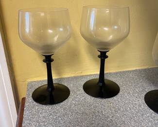 D20 - $75. Fostoria Eloquence Onyx glasses. (2-6”, 6-6.5”, 14-7.25”, 8-5.5”)