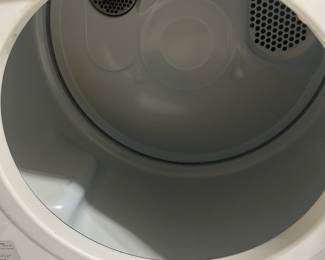 D31 - $150 PAIR. Whirlpool washer and dryer (non-matching). Some paint peeling on washer. 